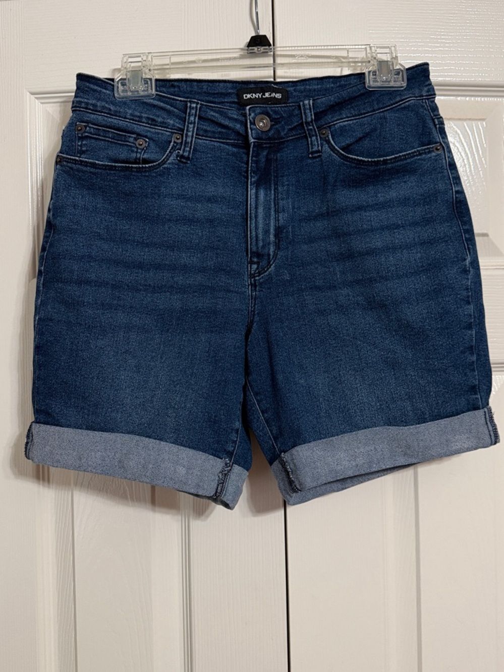 DKNY Mid Rise Blue Jean Shorts Size 6 Cuffed Denim Shorts
